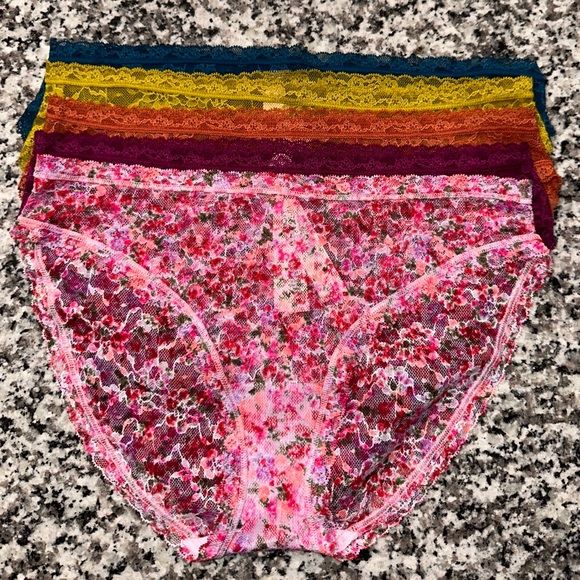 Victoria’s Secret “5” Pair Panty Bundle - Picture 2 of 13